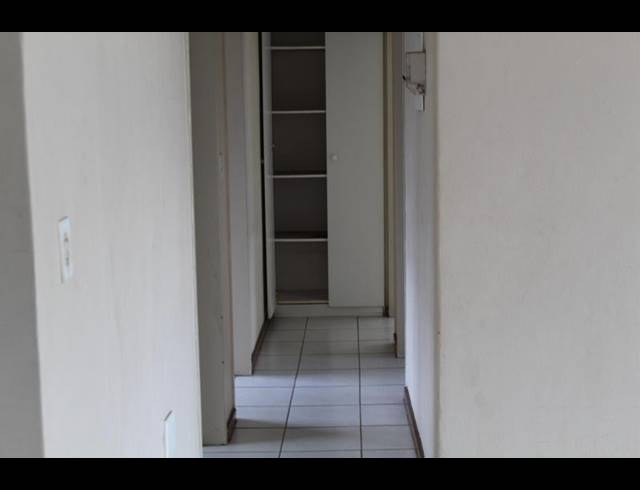 3 BEDROOM APARTMENT FOR SALE IN VORNA VALLEY